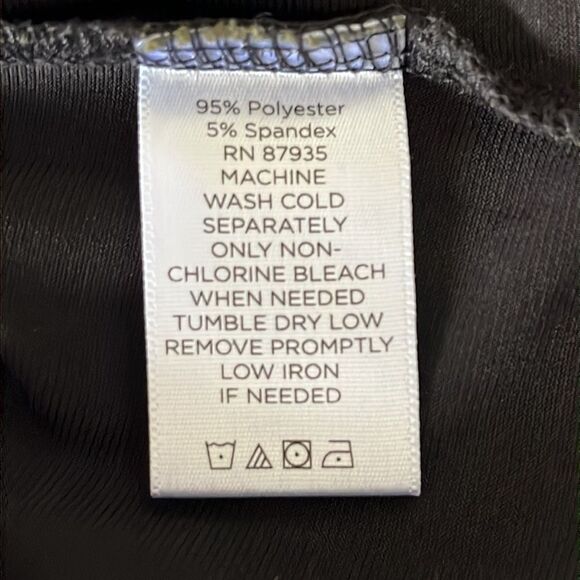 Susan Graver Liquid Knit Long Sleeve with Ruffle Detail Top Blouse Size Small - Picture 5 of 6